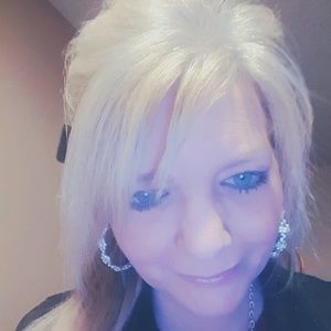 Meet your Posher, Cheryl