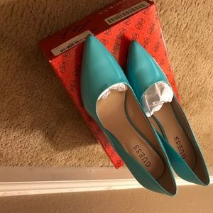 Guess Electric Blue Pumps 👠