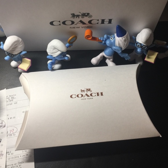 Gift box coach