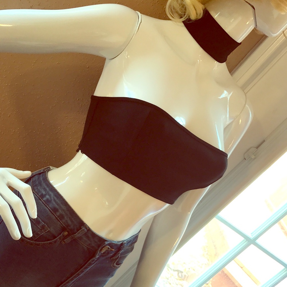Choker bandeau crop top