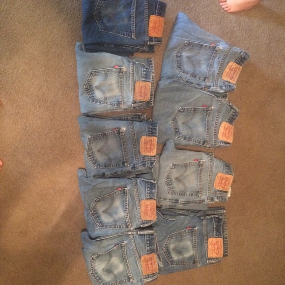 Levi jeans 32, 31x 32, 31