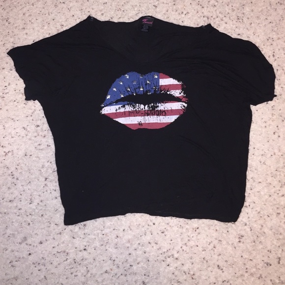 Loose fitting torrid tee