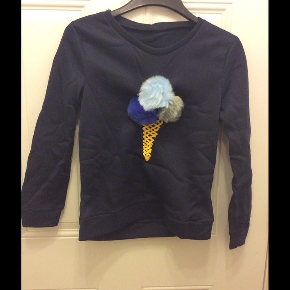 3D Crewneck Sweatshirt- Medium back in stock - Picture 3 of 4