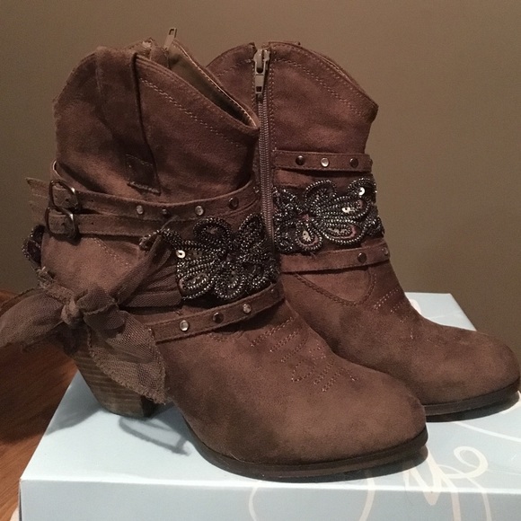 Ankle Boots!!! 👢brand: Not Rated