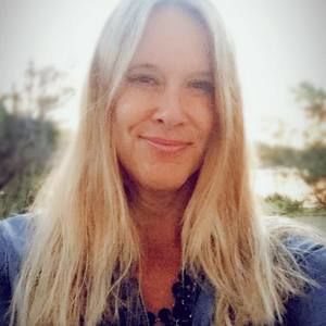 Meet your Posher, Deanna