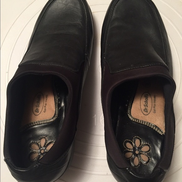 Dr. Scholls black shoes