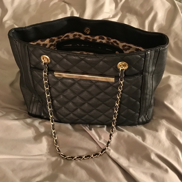 Black and gold purse