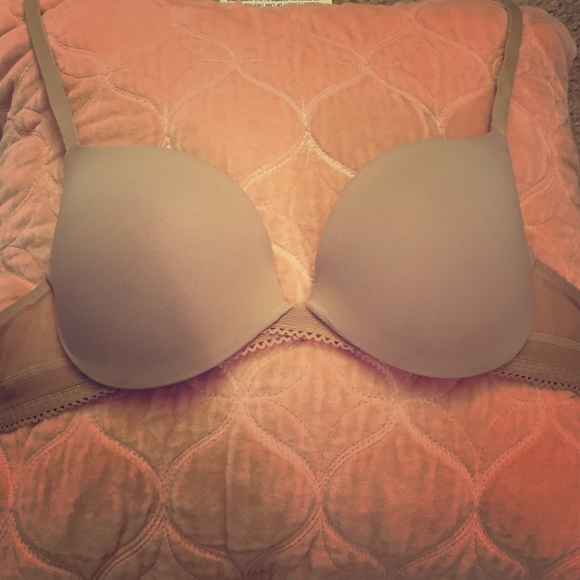 Calvin Klein 32B Bra