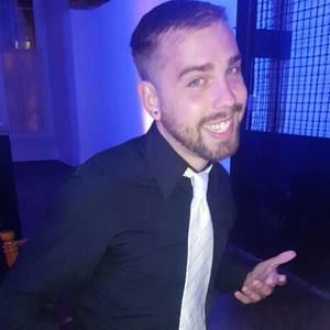 Meet your Posher, Tyler