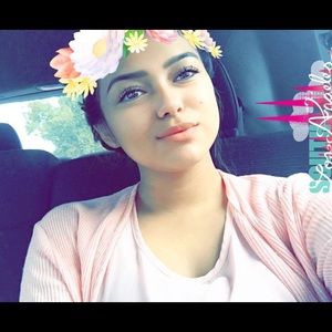 Meet your Posher, Fatima