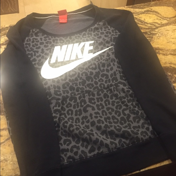 Nike Tops - Nike leopard print sweatshirt