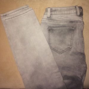 Closet Clearout!! Gray Skinny Jeggings