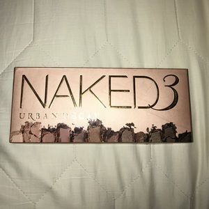 Never used Baled 3 Palette