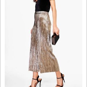 Boohoo Metallic Pleated Wide Leg Culottes