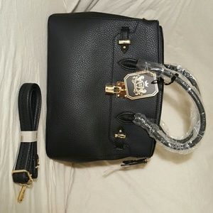 deluxity purse with clutch