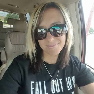 Meet your Posher, Beverly