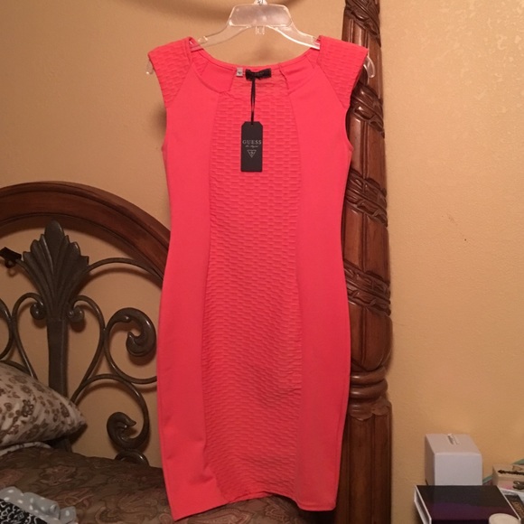 NWT Coral Guess dress