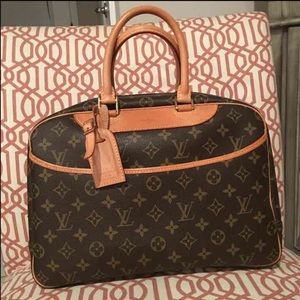 Louis Vuitton Deauville