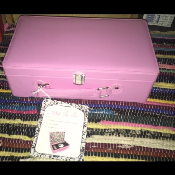 Ooh La La Set in Pink Box w/CHI Iron, Mirror, CHI main image 4