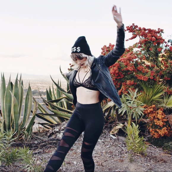 NWT Host pick π RE-STOCKED! Back in Black π - Picture 4 of 4