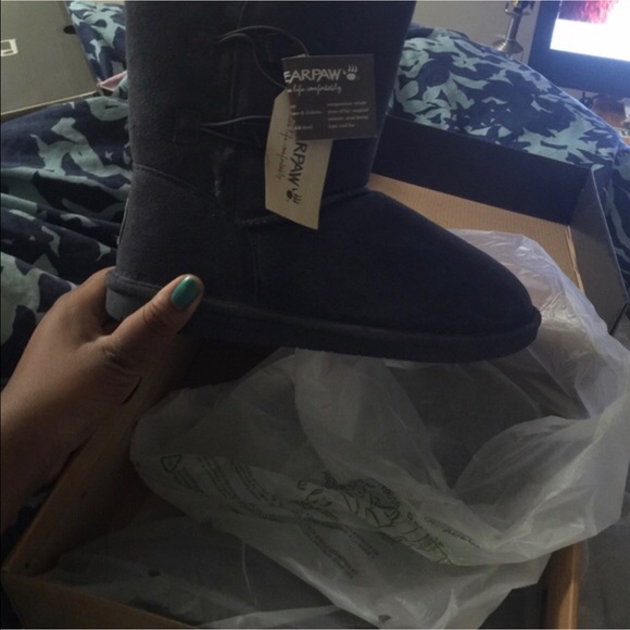 Brand new bear paw boots