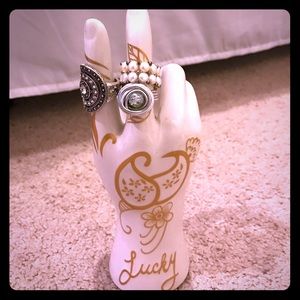 Lucky Brand Peace Sign ring holder