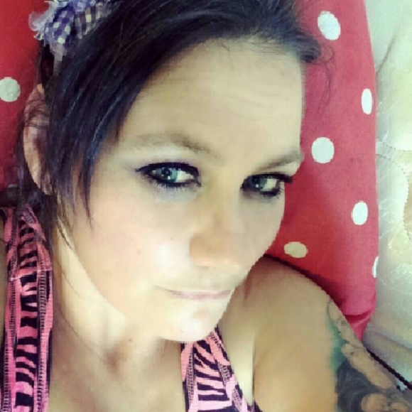 Meet your Posher, Cheri