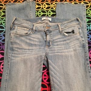 Hollister jeans