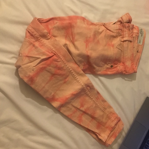 Pink Acid wash Abercrombie and fitch skinny jeans