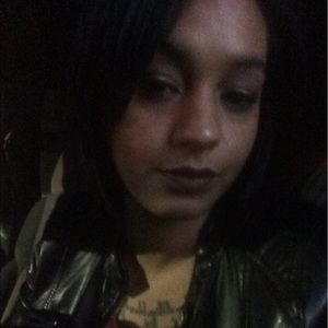 Meet your Posher, Necelia