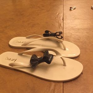 Flip flops by dizzy. Gently used