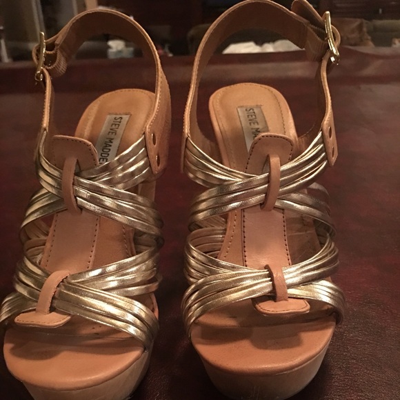 Steve Madden Wedges