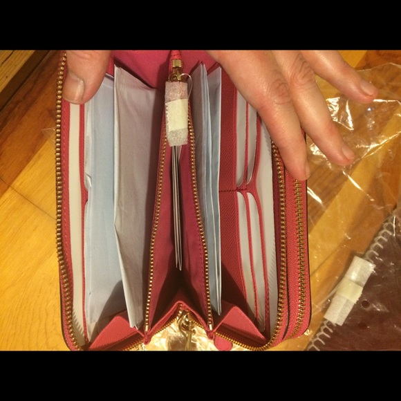 NWT Coach Pebble Leather double accordion wallet - Picture 3 of 4
