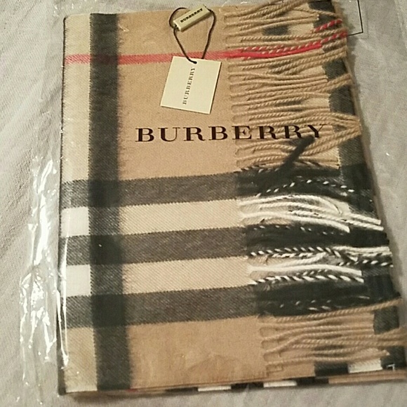 Burberrycashmire 100% muffler