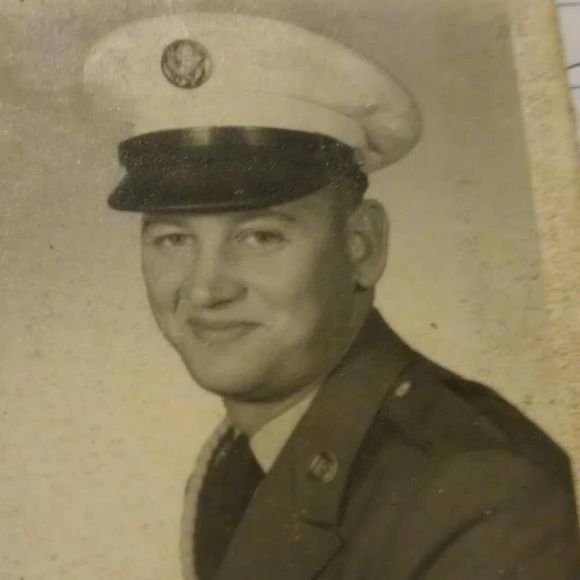 Meet your Posher, Kimberly - Picture 1 of 1