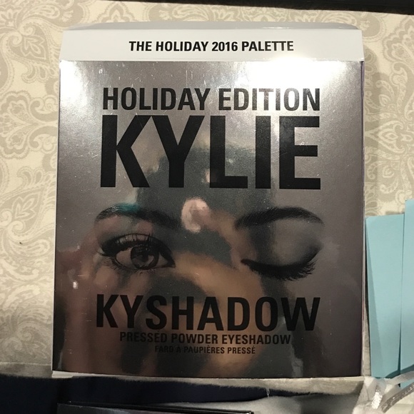 Kyshadow holiday edition - Picture 2 of 2