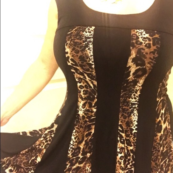 Black and leopard print dress 💃🏻 - Picture 2 of 2