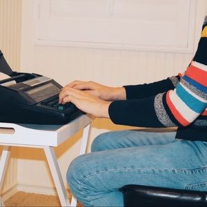 1980's Vintage Sharp Electric Typewriter