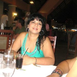 Meet your Posher, Xiomara