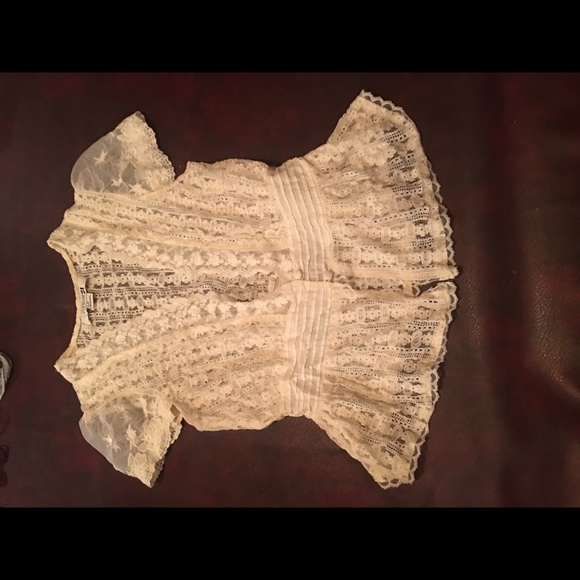 Off-white lace blouse - Picture 1 of 4