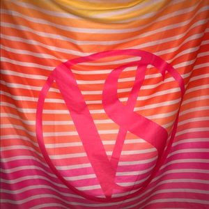 VS PINK BEACH BLANKET
