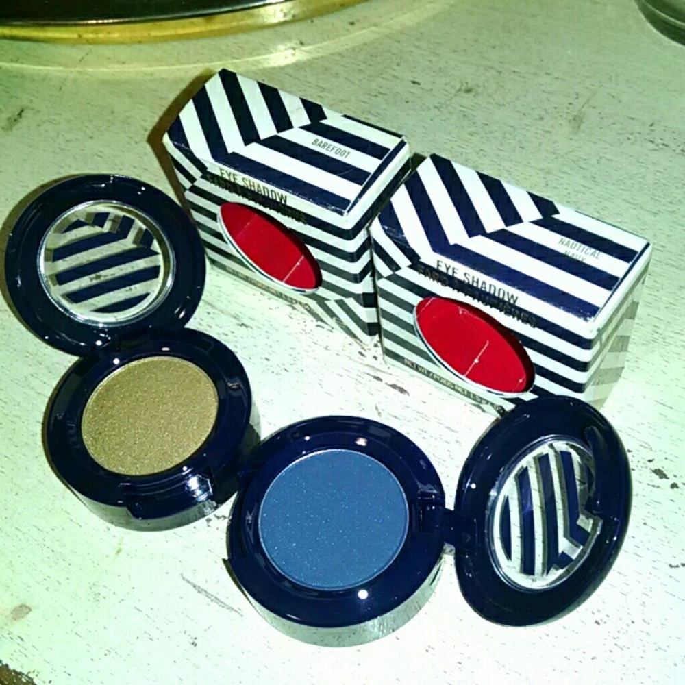 * MAC Le "Hey Sailor" Collection
