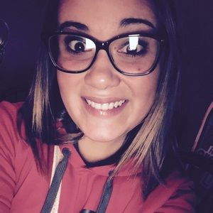 Meet your Posher, Ashleigh