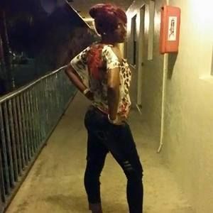 Meet your Posher, Joyce