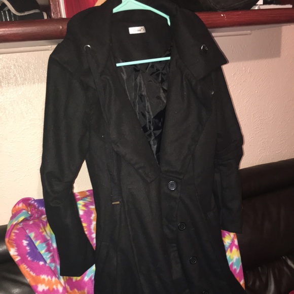 Black hooded coat - Picture 1 of 2