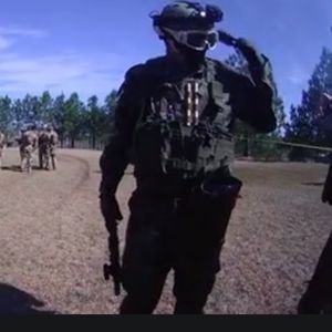 Meet your Posher, Derek