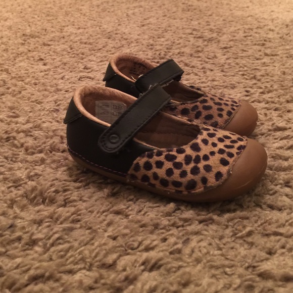 Stride Rite girl 5.5 walker baby Mary Jane shoe