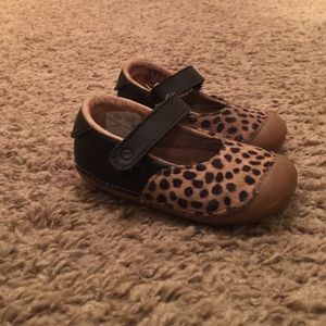 Stride Rite girl 5.5 walker baby Mary Jane shoe
