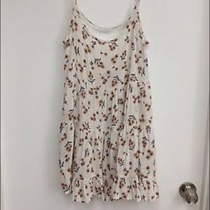 Brandy Melville Daisy Jada Dress