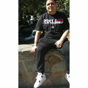 Meet your Posher, Cameron